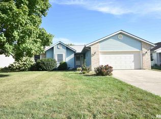 1223 Christopher Ln, Springfield, IL 62712