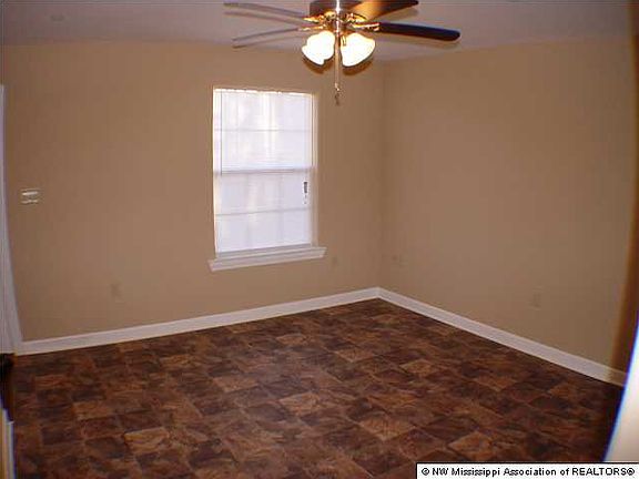 3rd image of 503 Strayhorn St