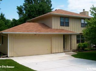 414 Wellons Dr, Ames, IA 50014