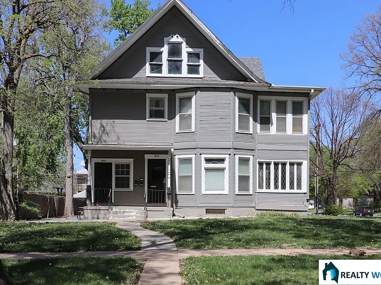 1844 D St — Photo 1