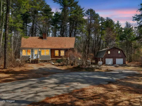 21 Langs Lane, Newmarket, NH 03857