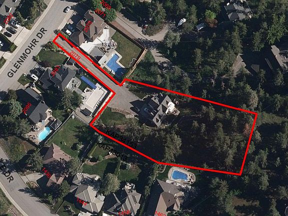 2nd image of 2079 Glenmohr Dr