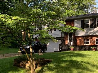 12177 Cedar Dr, Loveland, OH 45140