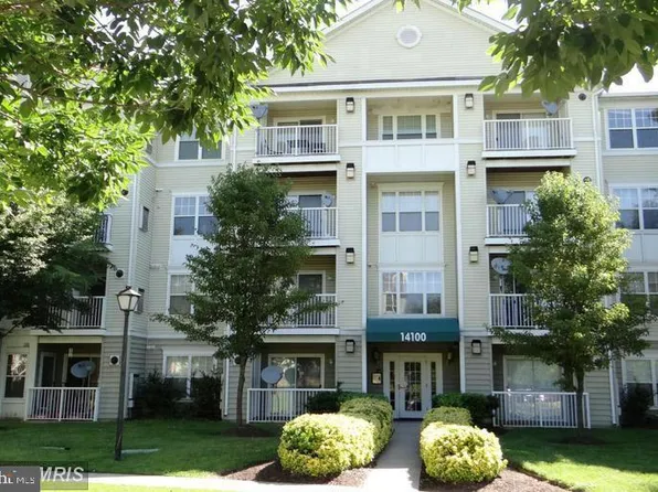 14100 Farnsworth Ln #2302, Upper Marlboro, MD 20772