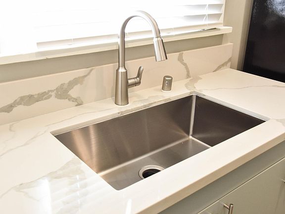 2nd image of 1344 7th Ave APT 27