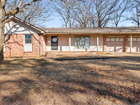 1413 Osage Dr, North Little Rock, AR 72116