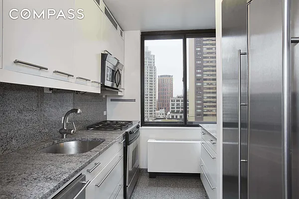 Rented by Compass | media 11