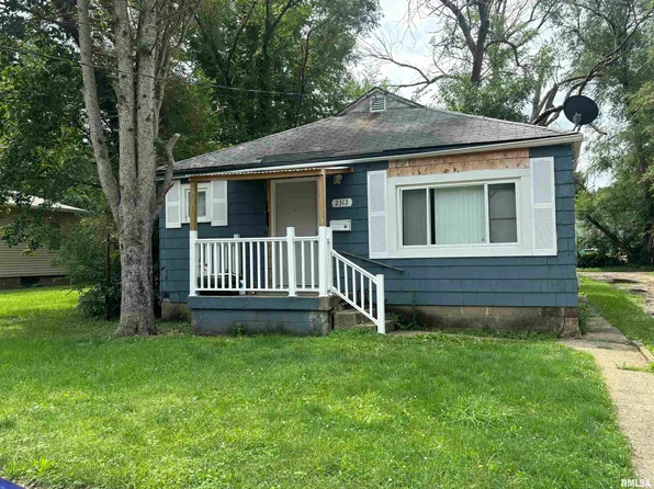 2312 W Howett St, Peoria, IL 61605