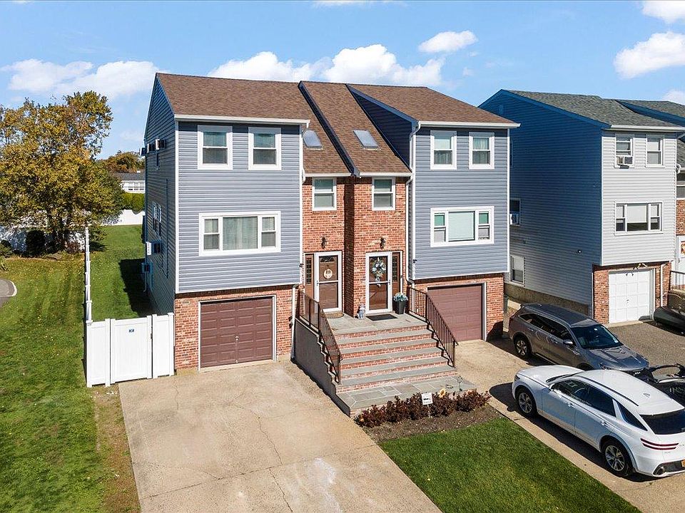 2501 Cedar St, Seaford, NY 11783 Zillow