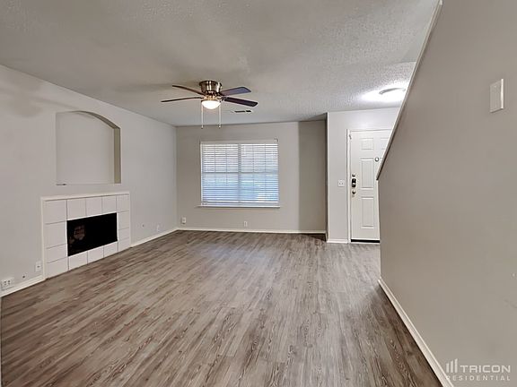 2nd image of 1612 Langley Dr