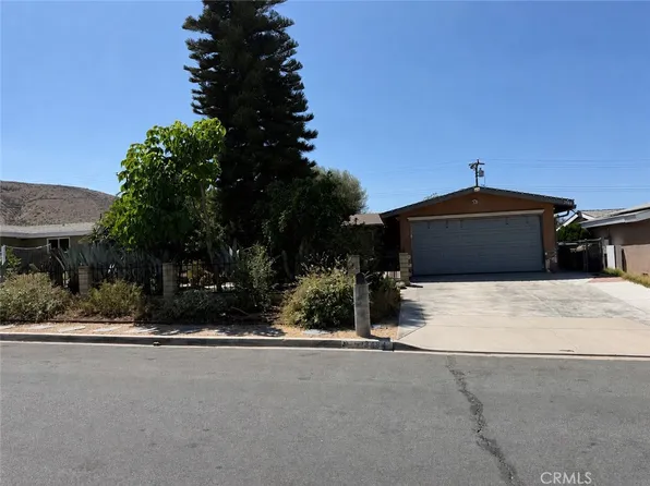 3484 Andover St, Corona, CA 92879