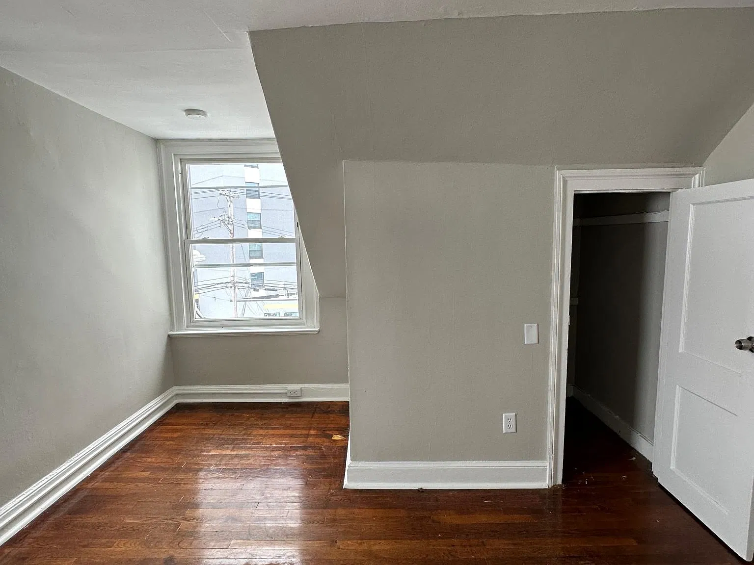 111 Bristol St — Photo 3