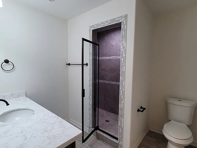 Amarville Apartments and Townhomes — Photo 36