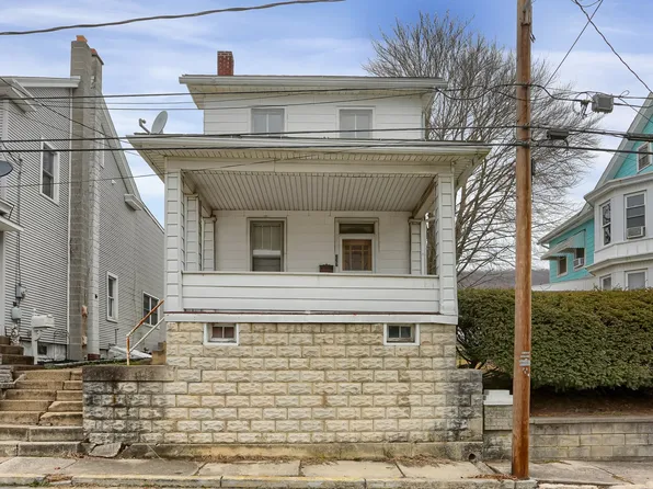 227 Spruce St, Williamstown, PA 17098