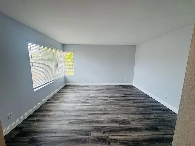 1435 Spyglass Way — Photo 16