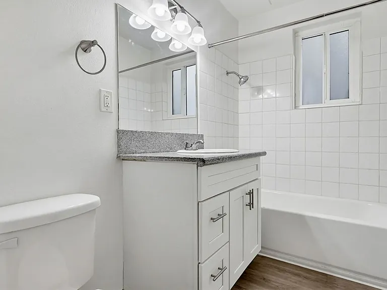 660S Garfiled — Photo 36