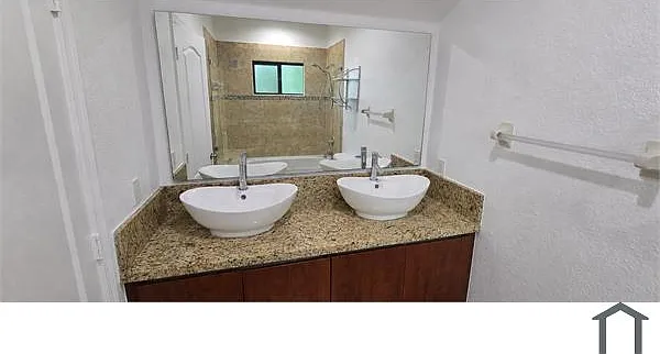 16303 SW 44th Ter — Photo 10