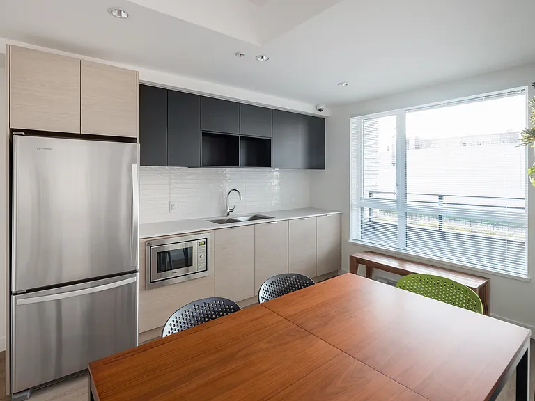 2075 W 12th Ave #302 — Photo 16