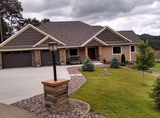 W7597 Price Ct, Holmen, WI 54636