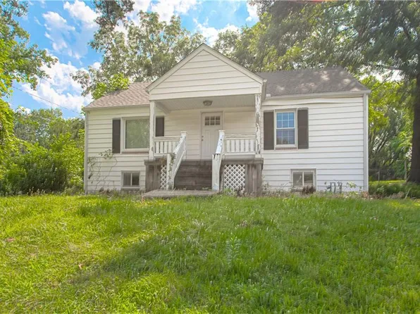 3625 N Bales Ave, Kansas City, MO 64117