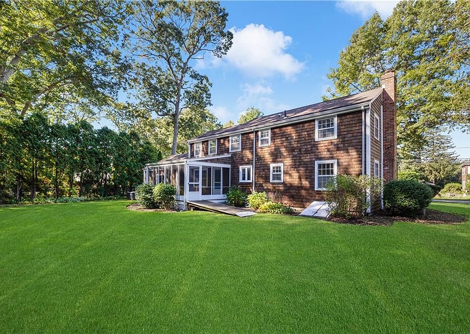 371 New Meadow Rd, Barrington, RI 02806 Zillow