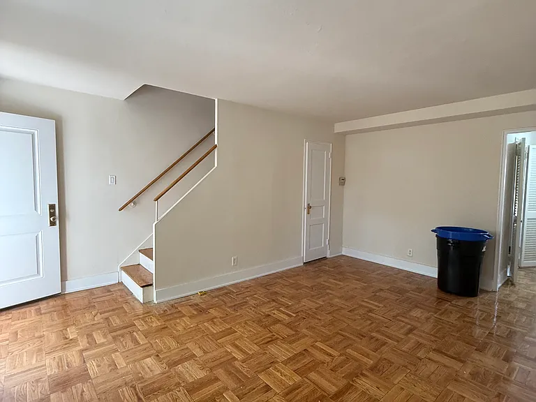 64-15 192nd St #H — Photo 5