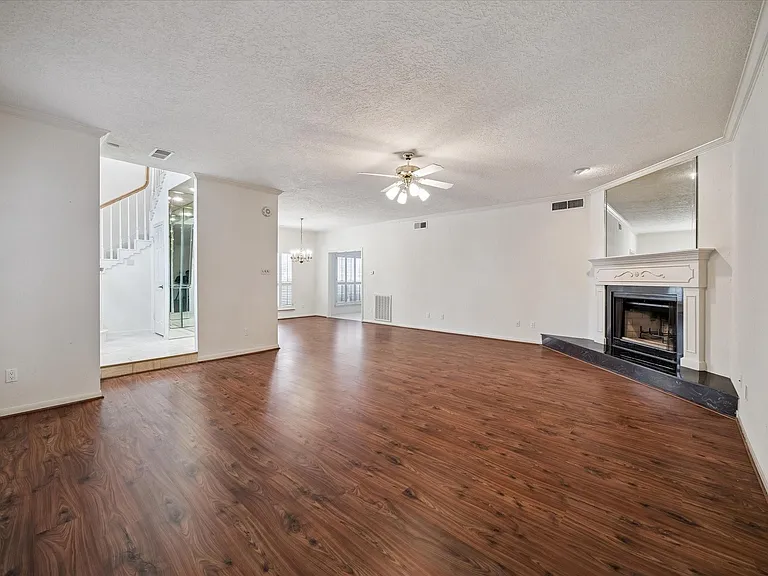 2125 Bering Dr #2125 — Photo 6