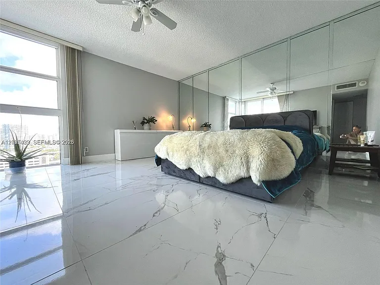 100 Bayview Dr #1827 — Photo 18