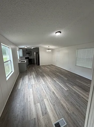 2310 Thomas Wayne St — Photo 3