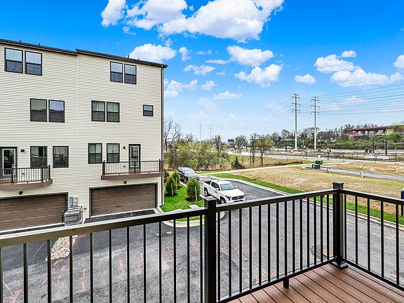 Clarendon 4 Story