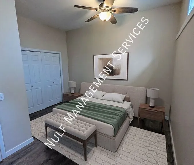 2422 Main St #1 — Photo 5