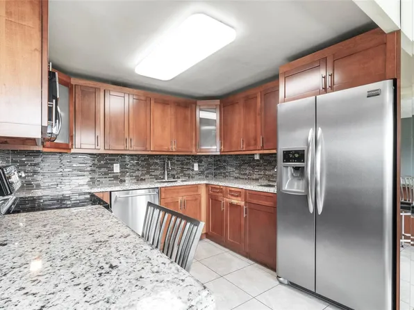 404 Richmond A #404, Deerfield Beach, FL 33442