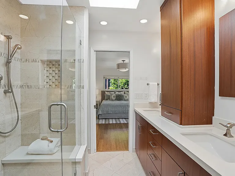 260 Corliss Dr — Photo 11