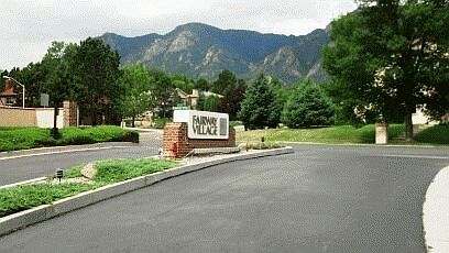 Desirable Fairway Village