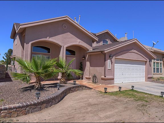 2nd image of 12379 Paseo Nuevo Dr