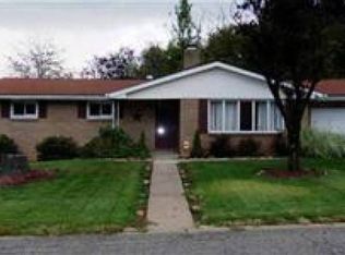 1294 Walker Rd, Follansbee, WV 26037