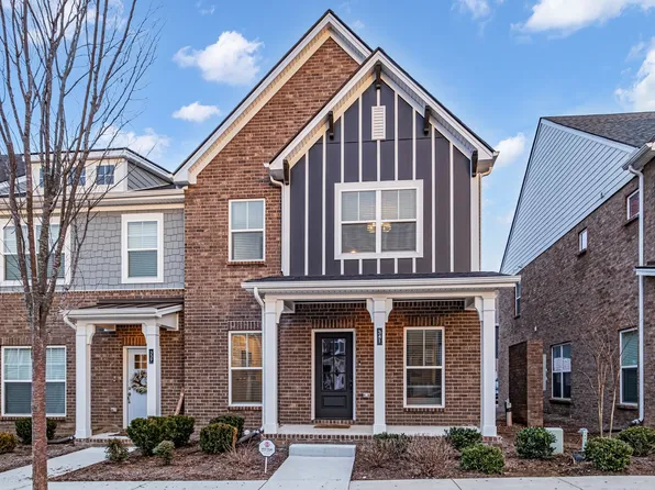 341 Twig Ct, Hendersonville, TN 37075