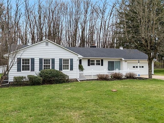 2nd image of 1163 Oak Tree Rd