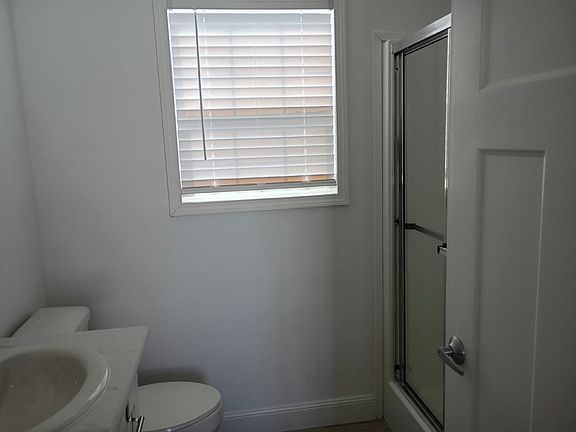 5th image of 34 Circle Rdg #292