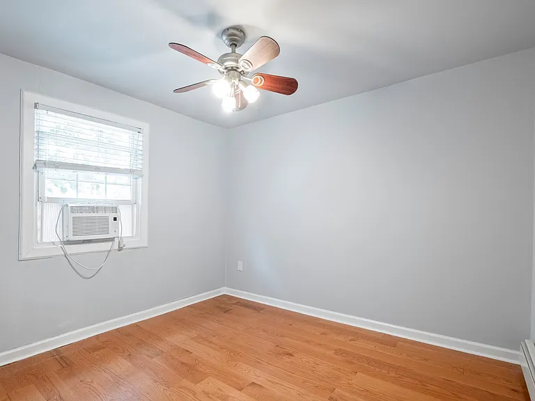1621 Ogden St #2 — Photo 10