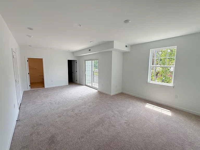 365 W Butler Ave #1B — Photo 14