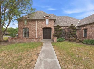 4100 Hidden Lake Cir, Moore, OK 73160