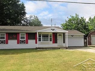 5912 McGrandy Rd, Bridgeport, MI 48722