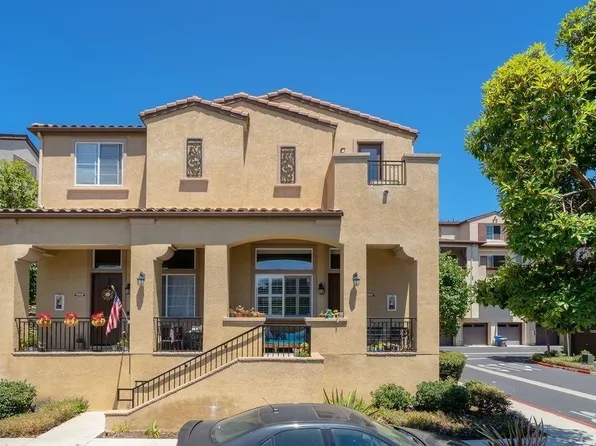 822 Bay Leaf Dr, San Luis Obispo, CA 93401