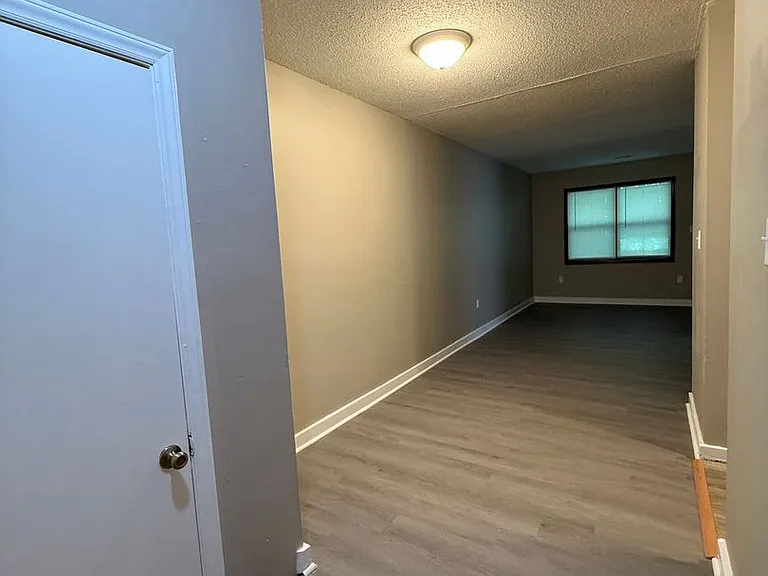 2146 Charles St #6 — Photo 7