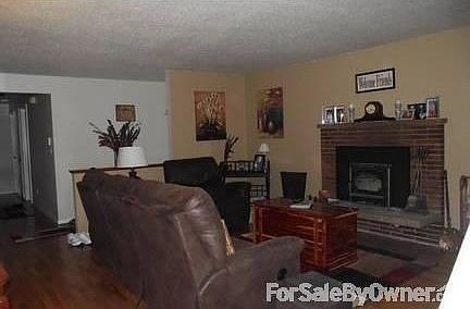 Family Room
						:
						New carpet was added late 1010
Sliding Glass door that leads to a large patio