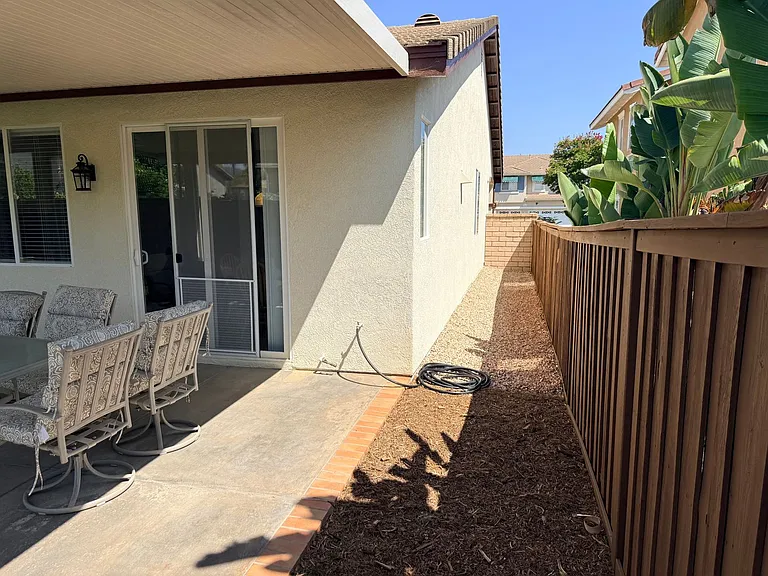 40889 Robards Way — Photo 23