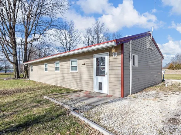 111 Short St, Eolia, MO 63344