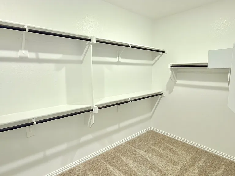 1175 Doris May Dr — Photo 33