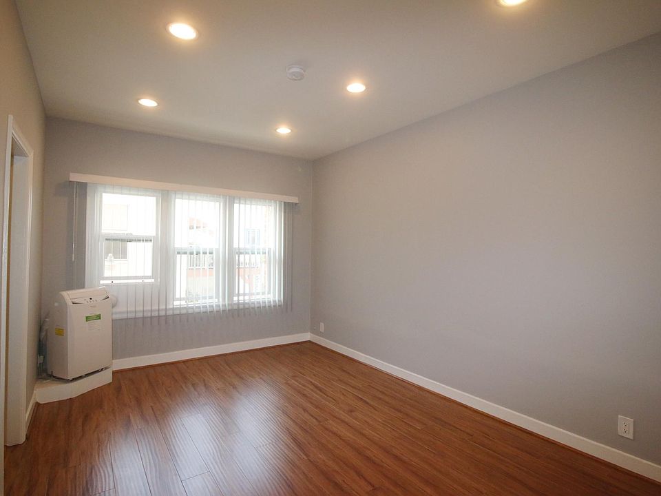 1st image of 777 S Westmoreland Ave APT 209